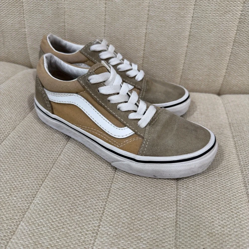 Vans Old Skool Sneakers Kids Size 1 Low Top Suede Canvas Skate Shoes